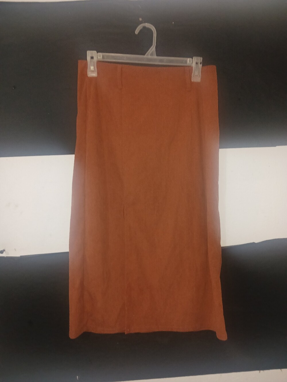 Women Camel Brown Belted Midi Slit Skirt - Picture 3 of 11